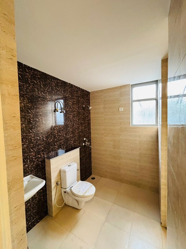 Master Bedroom, adore-prima 4 Bedroom 1600 Sq.Ft. Apartment In Sector 72 Faridabad 9476016