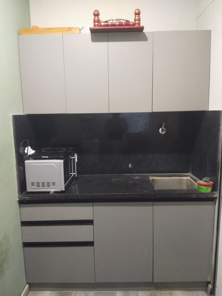 undefined, shreeya-atlanta Commercial Office Space 1010 Sq.Ft. In Thaltej Ahmedabad 9475953