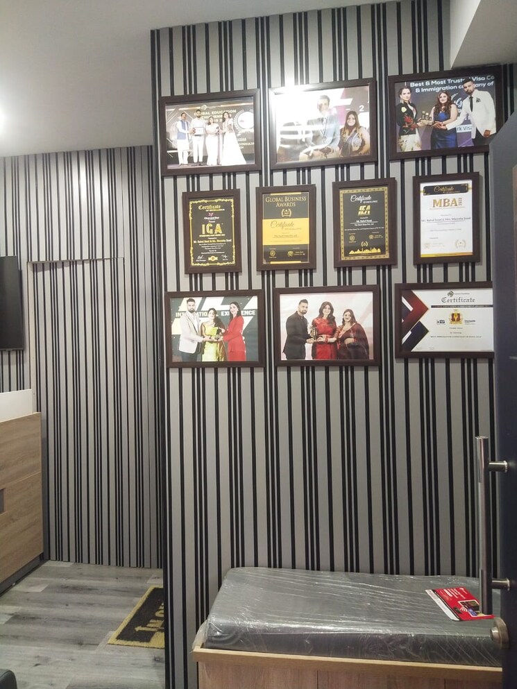 undefined, shreeya-atlanta Commercial Office Space 1010 Sq.Ft. In Thaltej Ahmedabad 9475953