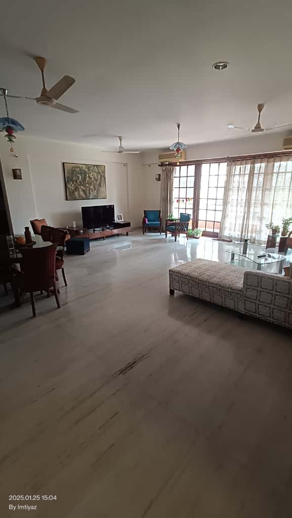 2 BHK + Pooja Room 800 Sq.Ft. Apartment in Kurla Kamgar CHS