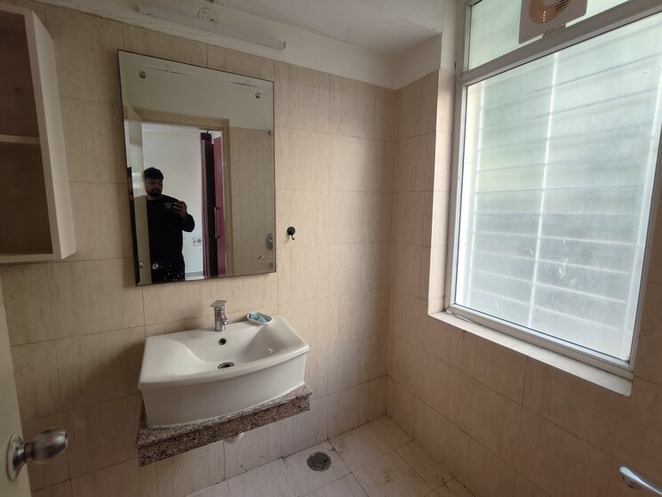 Bathroom, orchid-island 3 Bedroom 1495 Sq.Ft. Apartment In Sector 51 Gurgaon 9476120