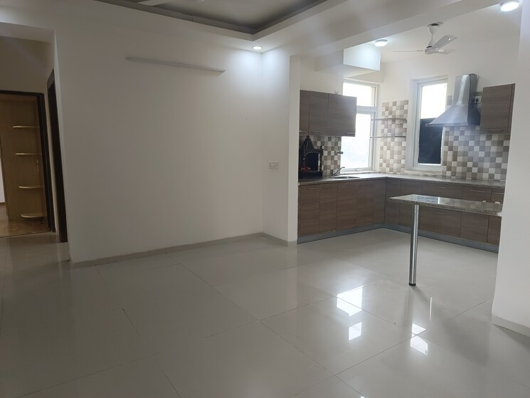 Room, tulip-violet 3 Bedroom 1578 Sq.Ft. Apartment In Sector 69 Gurgaon 9476142