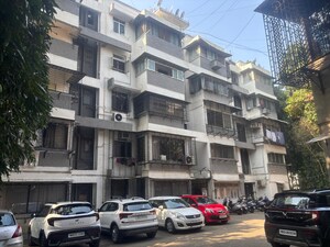 2 BHK Apartment – Exterior View View at Shiv Niketan And Mayani Manor CHS, Andheri East - for Rent