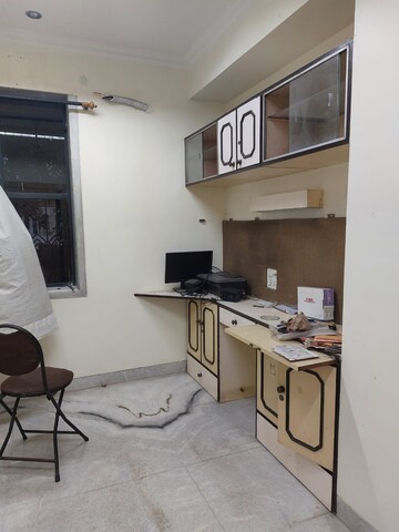 Team Area in 2 BHK Apartment at Shiv Niketan And Mayani Manor CHS, Andheri East – for Rent