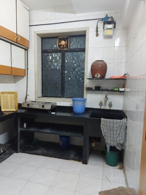 Kitchen in 2 BHK Apartment at Shiv Niketan And Mayani Manor CHS, Andheri East – for Rent