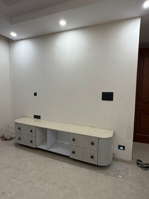 Furnished Amenities in 4 BHK Villa at Sector 123 – for Sale