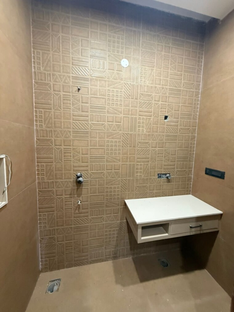 Bathroom, sector 123 4 Bedroom 125 Sq.Yd. Villa In Sector 123 Mohali 9476174