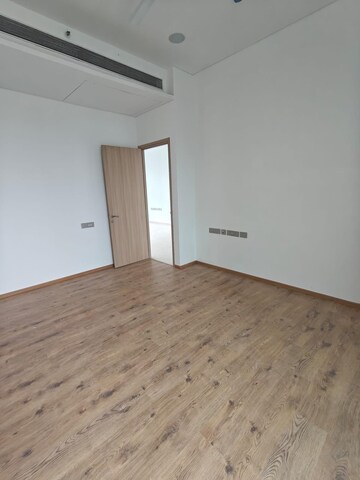 Room in 4 BHK Apartment at Rustomjee Crown, Prabhadevi – for Sale