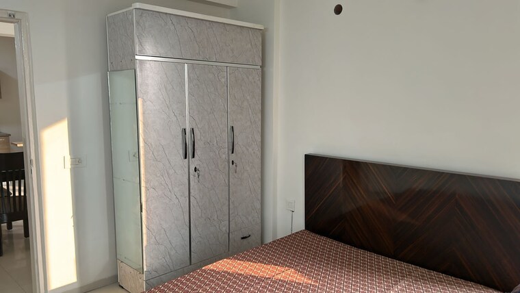 Room, tulip-violet 4 Bedroom 2010 Sq.Ft. Apartment In Sector 69 Gurgaon 9476198