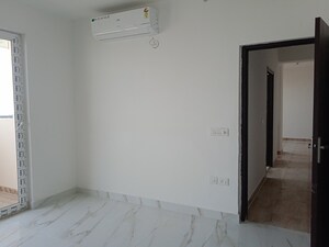 Room in 2 BHK Apartment at Ansal Royal Heritage, Sector 70 – for Rent