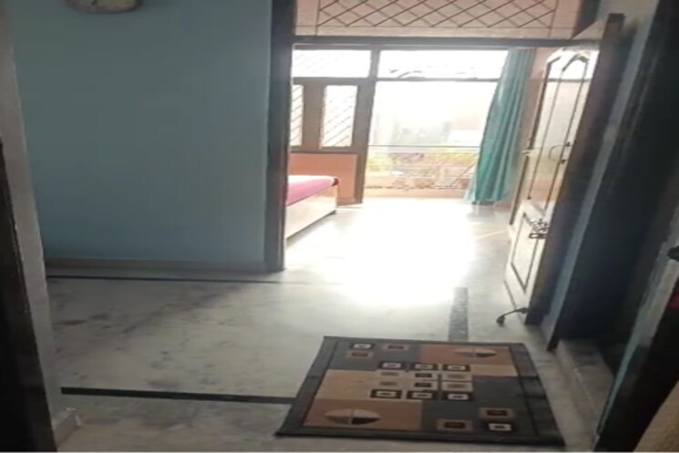 Room, kalkaji 1 Bedroom 400 Sq.Ft. Apartment In Kalkaji Delhi 9476176