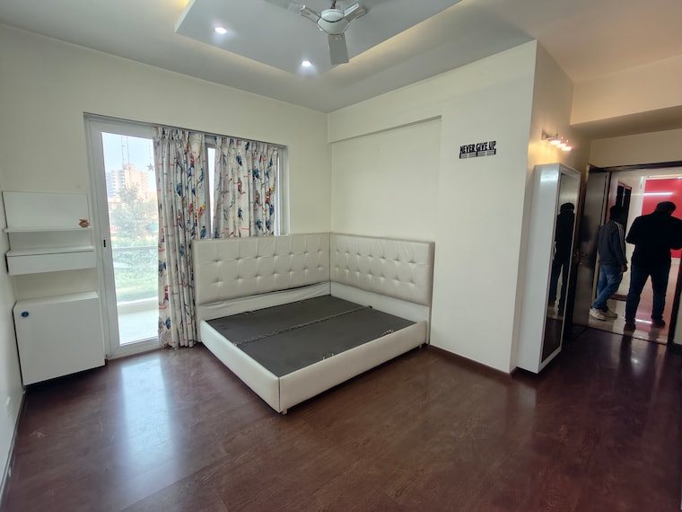 Living Room, paras-irene 3 Bedroom 1830 Sq.Ft. Apartment In Sector 70a Gurgaon 9476382