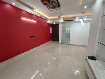 Room in 3 BHK Apartment at Paras Irene, Sector 70a – for Rent