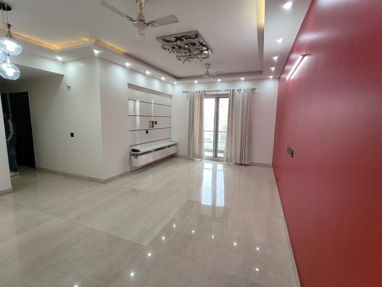 Room, paras-irene 3 Bedroom 1830 Sq.Ft. Apartment In Sector 70a Gurgaon 9476382