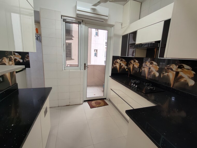 Kitchen, paras-irene 3 Bedroom 1830 Sq.Ft. Apartment In Sector 70a Gurgaon 9476382