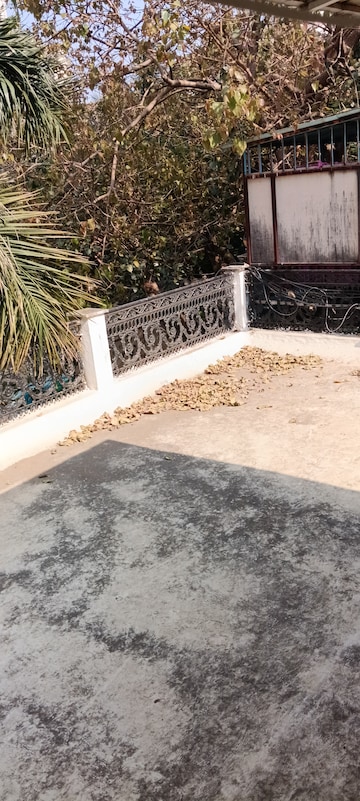 Swimming Pool in 5 BHK Villa at Manish Tower, Andheri West – for Rent