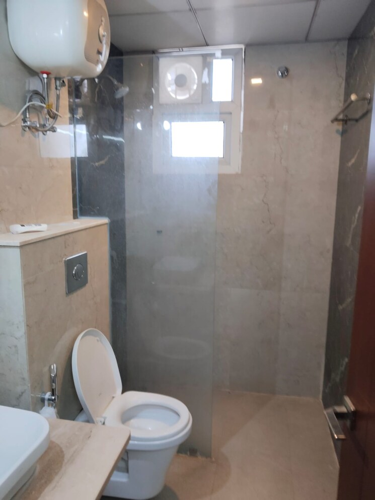 Bathroom, vaishali nagar 3 Bedroom 1800 Sq.Ft. Apartment In Vaishali Nagar Jaipur 9476239