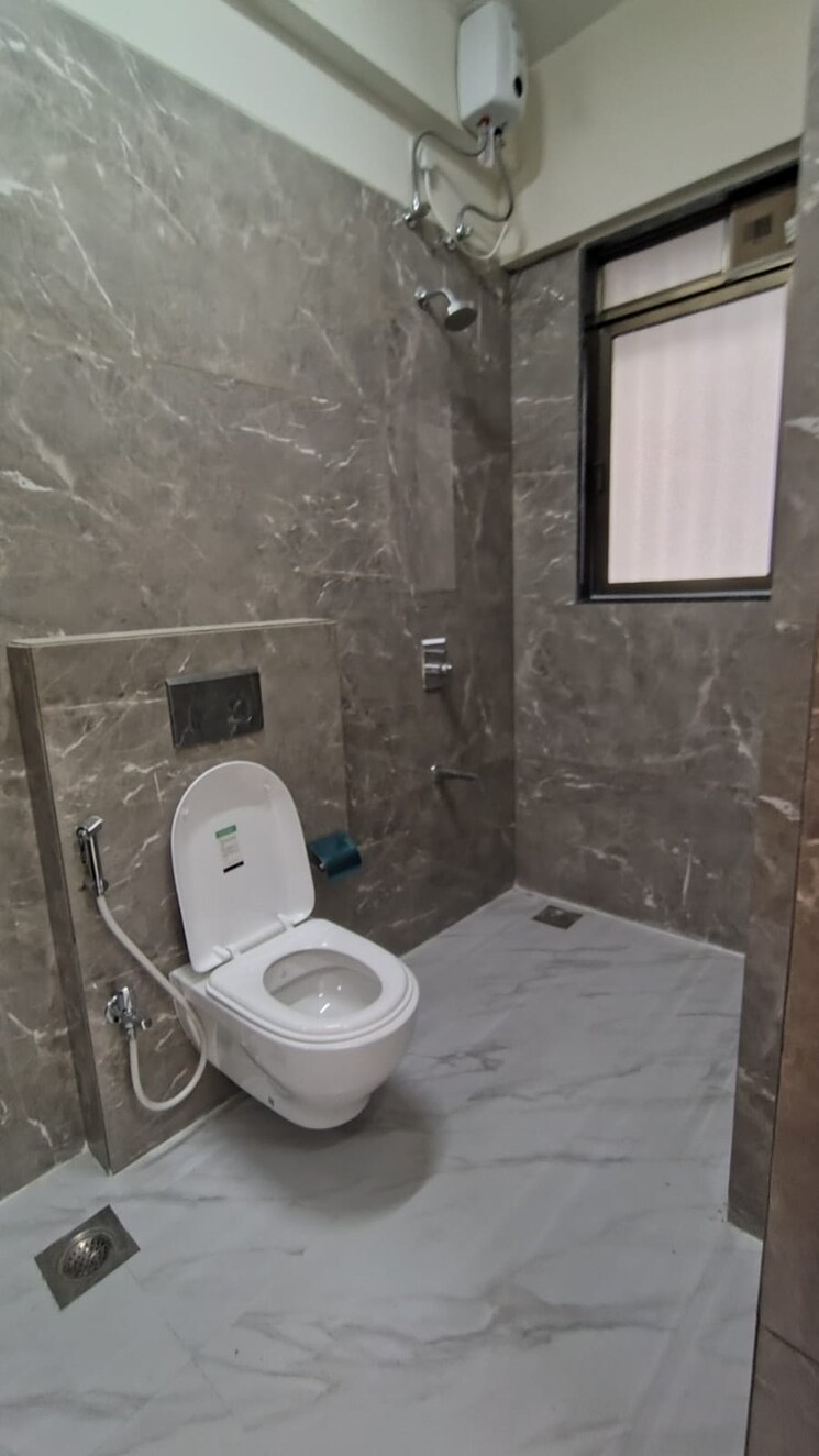 Bathroom, aristo-1515-moneco 2 Bedroom 650 Sq.Ft. Apartment In Prabhadevi Mumbai 9476336