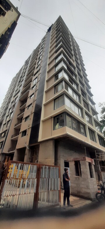 3 BHK Apartment For Rent in Khar West