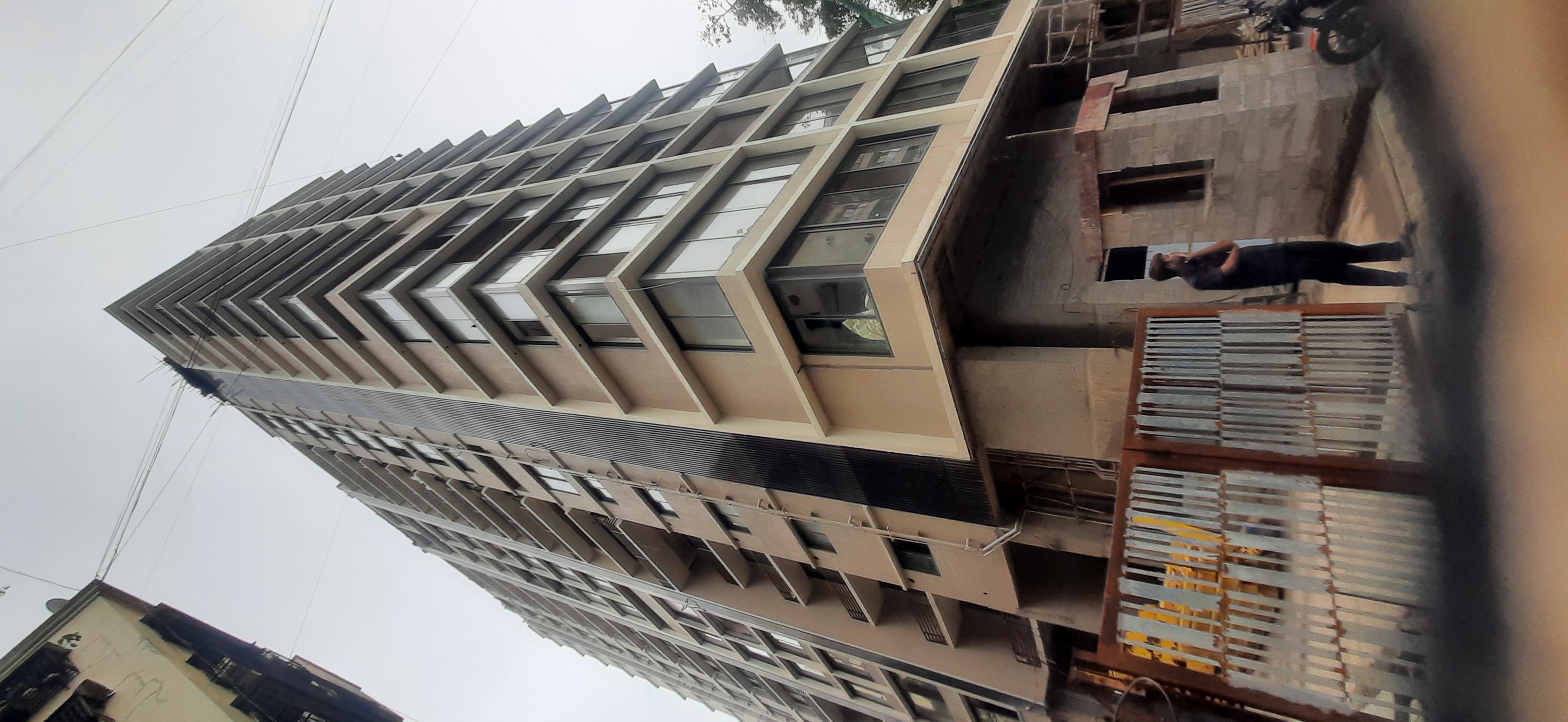 3 BHK + Servant Room Apartment For Rent in Brand Newbuilding