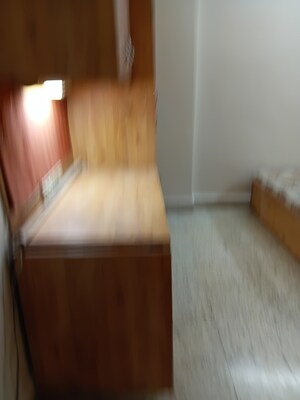 Room in 2 BHK Apartment at Shubh Ashirwad Apartment, Dadar East – for Rent