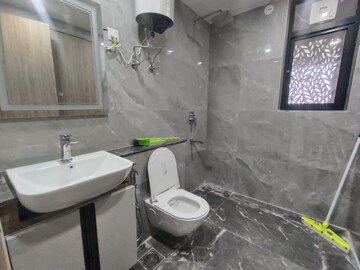Bathroom in 2 BHK Apartment at M3M Skywalk, Sector 74 – for Rent