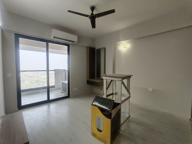 Room, m3m-skywalk 2 Bedroom 1682 Sq.Ft. Apartment In Sector 74 Gurgaon 9476537