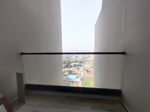 Room in 2 BHK Apartment at M3M Skywalk, Sector 74 – for Rent