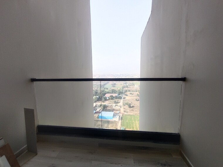 Room, m3m-skywalk 2 Bedroom 1682 Sq.Ft. Apartment In Sector 74 Gurgaon 9476537