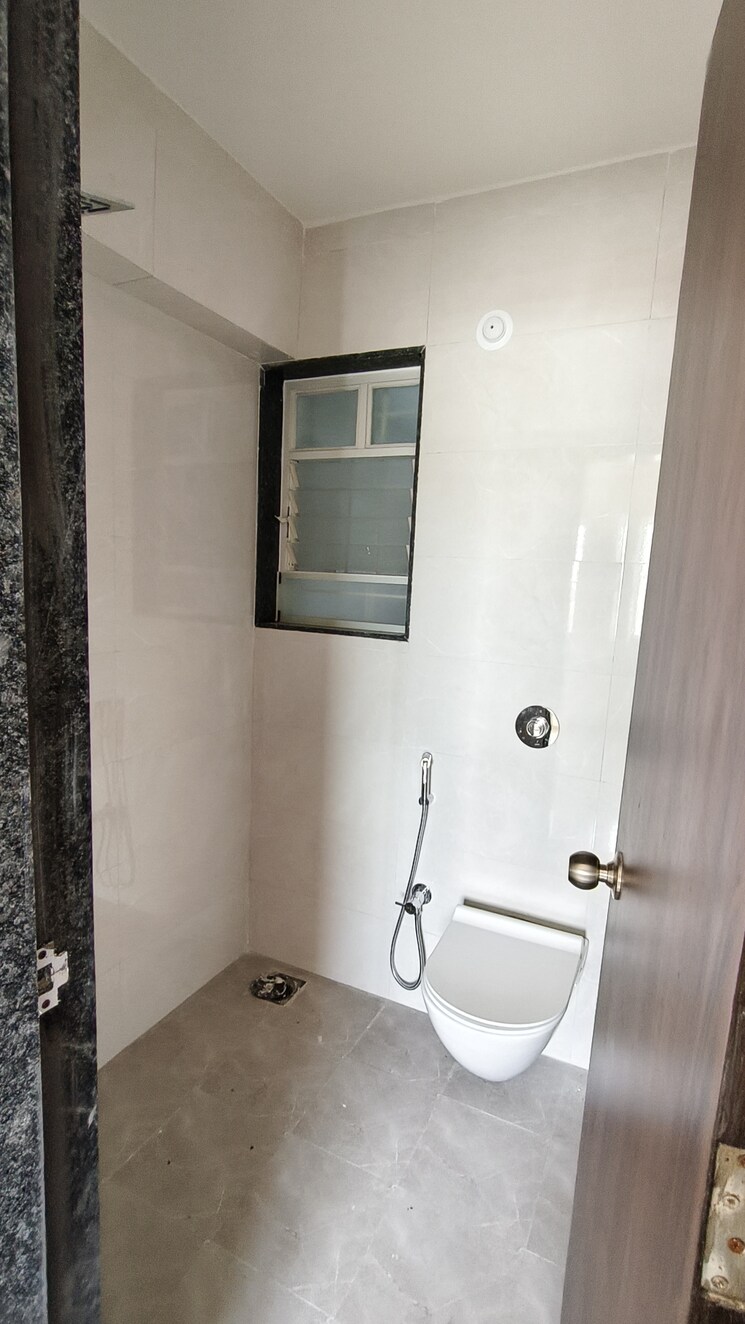 Bathroom, sankalp-shanti-anand 2 Bedroom 784 Sq.Ft. Apartment In Wadgaon Sheri Pune 9476586