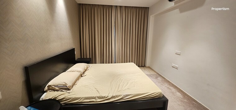 Bedroom, hiranandani-castle-rock 2 Bedroom 750 Sq.Ft. Apartment In Powai Mumbai 9476584