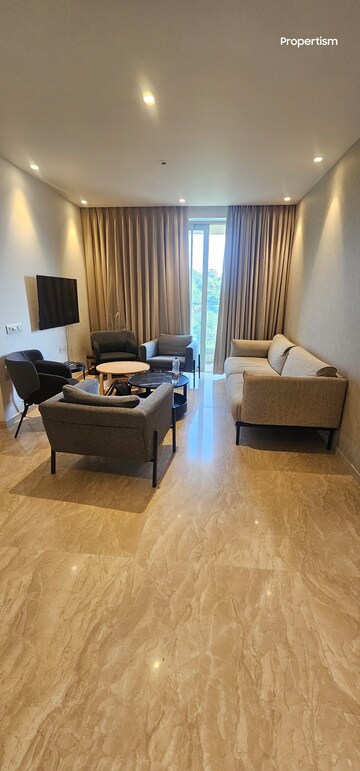 Team Area in 2 BHK Apartment at Hiranandani Castle Rock, Powai – for Rent