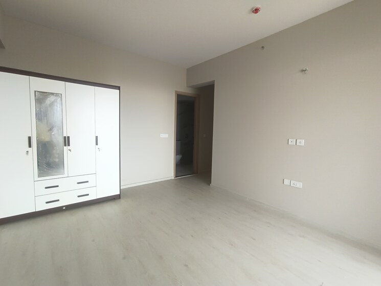 Room, m3m-skywalk 3 Bedroom 2018 Sq.Ft. Apartment In Sector 74 Gurgaon 9476679