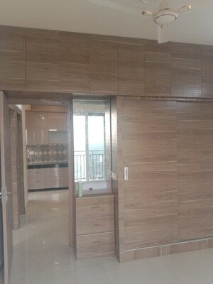 Room in 2 BHK Apartment at Signature Global Prime, Sector 63a – for Rent