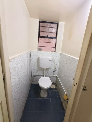 Attached Bathroom in 2 BHK Builder Floor at Wadgaon Sheri – for Rent