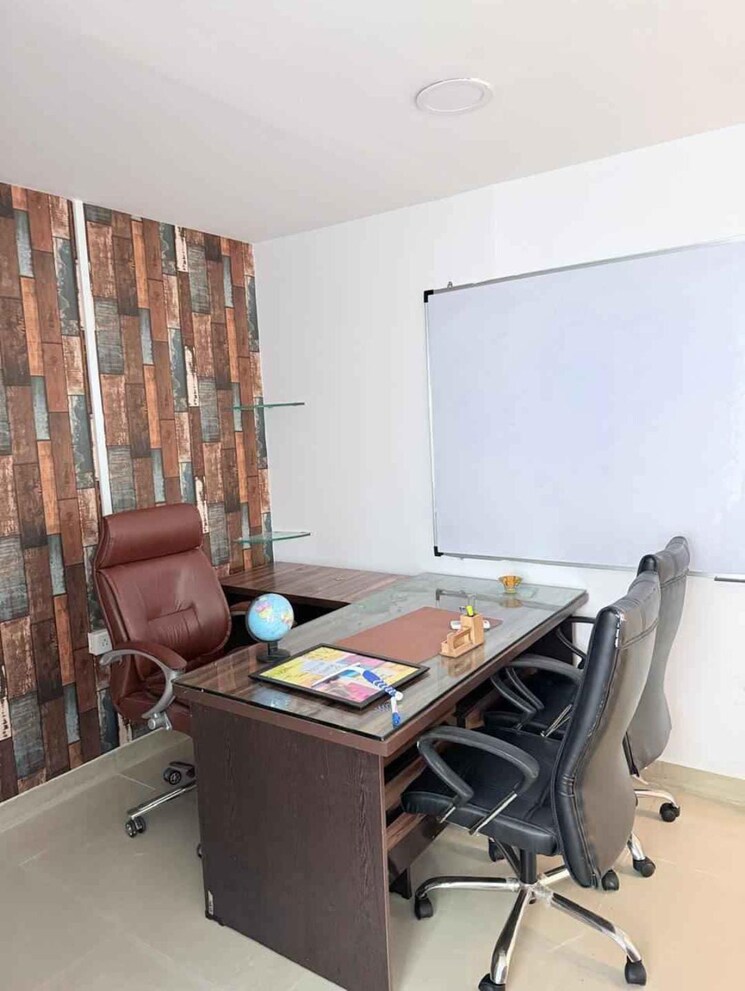 Team Area, rajendra place Commercial Office Space 6610 Sq.Ft. In Rajendra Place Delhi 9476539