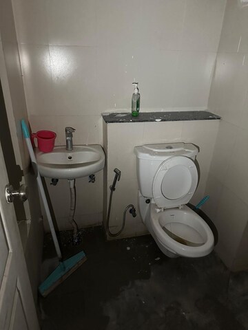 Bathroom in Studio Apartment at DAH Greentech NX One, Tech Zone 4 Greater Noida – for Rent