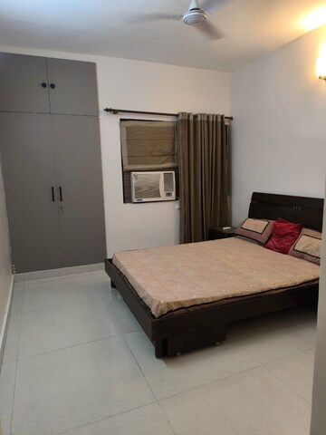 Room in 2 BHK Builder Floor at Vasant Kunj – for Rent