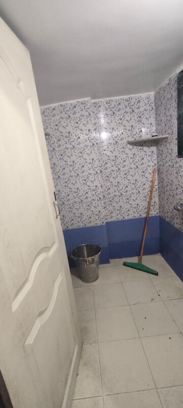 Bathroom in 2 BHK Apartment at Nakshatra Arena, Thane West – for Rent