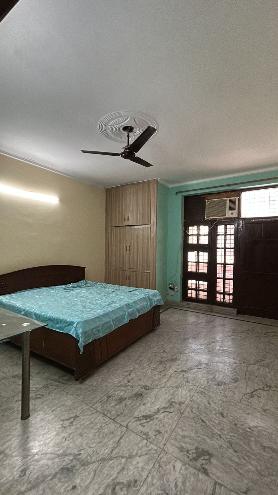 3 BHK Builder Floor For Rent in Sector 23