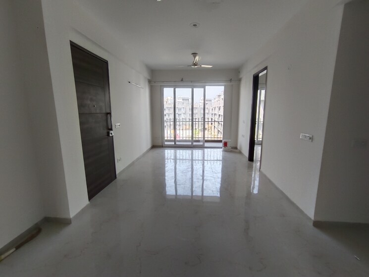 Room, smart-world-gems 3 Bedroom 1423 Sq.Ft. Apartment In Sector 89 Gurgaon 9477173