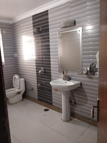 Bathroom in 3 BHK Builder Floor at Sector 23 – for Rent