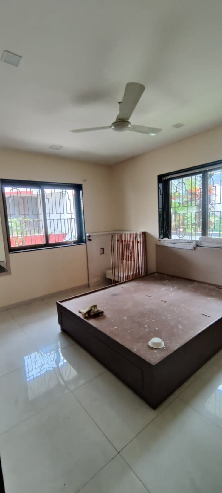 Room, karve nagar 4 Bedroom 2550 Sq.Ft. Independent House In Karve Nagar Pune 9477364