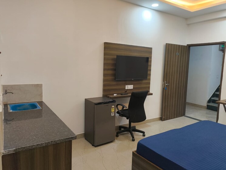 Room, vipul-world-floors 1 RK 400 Sq.Ft. Builder Floor In Sector 48 Gurgaon 9477365