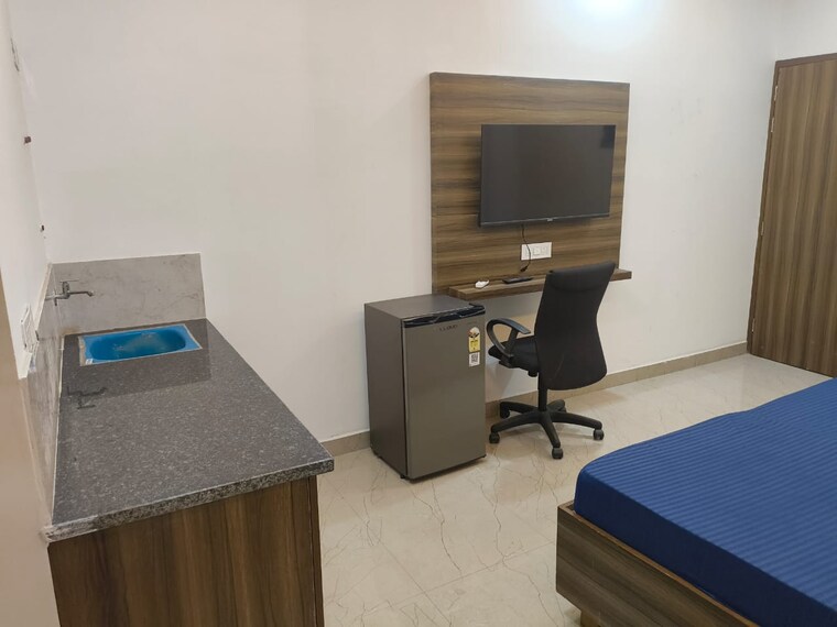 Room, vipul-world-floors 1 RK 400 Sq.Ft. Builder Floor In Sector 48 Gurgaon 9477365