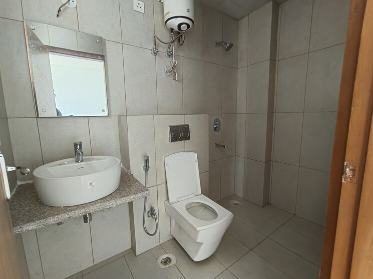 Bathroom, ss-linden 5 Bedroom 2900 Sq.Ft. Apartment In Sector 84 Gurgaon 9477390