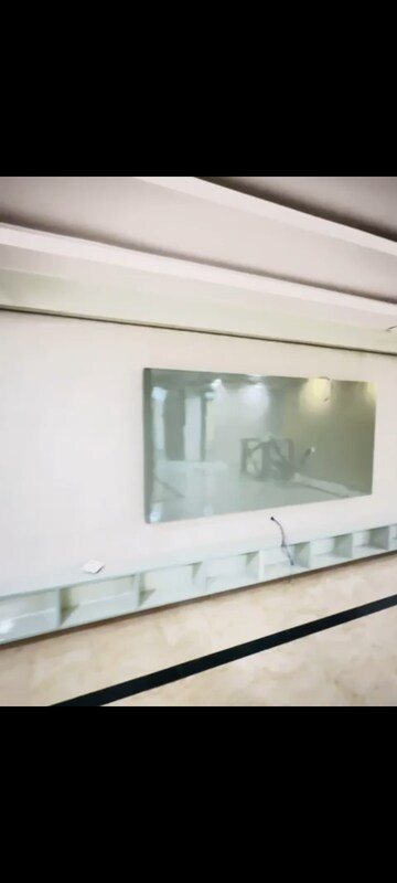  3.5 BHK Apartment at Gomti Nagar – for Rent