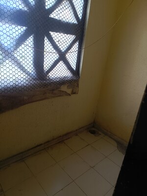 Room in 1 BHK Apartment at Sai Vihar Chs Kalwa, Kalwa – for Rent