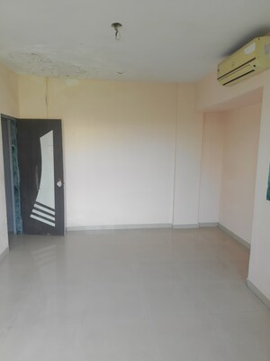Room in 1 BHK Apartment at Sai Vihar Chs Kalwa, Kalwa – for Rent