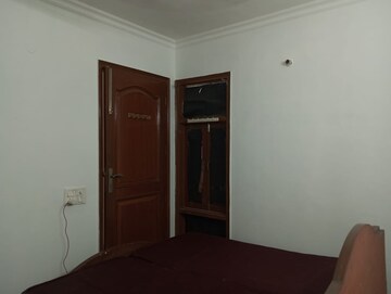 Room in 2 BHK Builder Floor at Malviya Nagar – for Rent